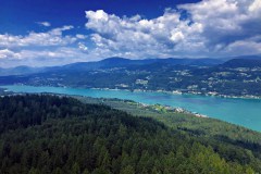 Panoráma a Pyramidenkogel kilátóból