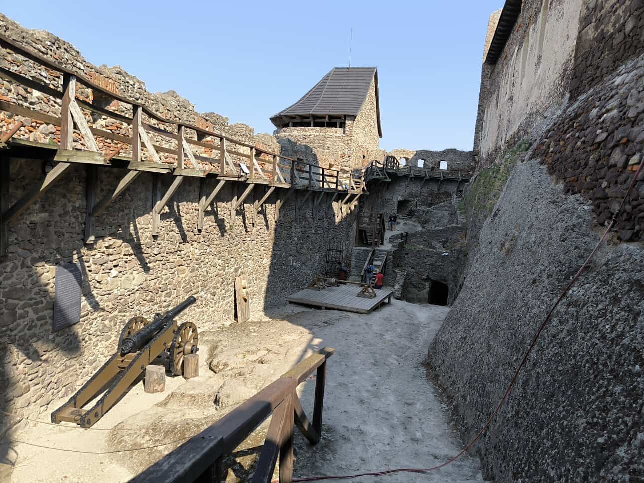 Sziklajáró, várjátékok, panoráma - Elvarázsol Boldogkő vára