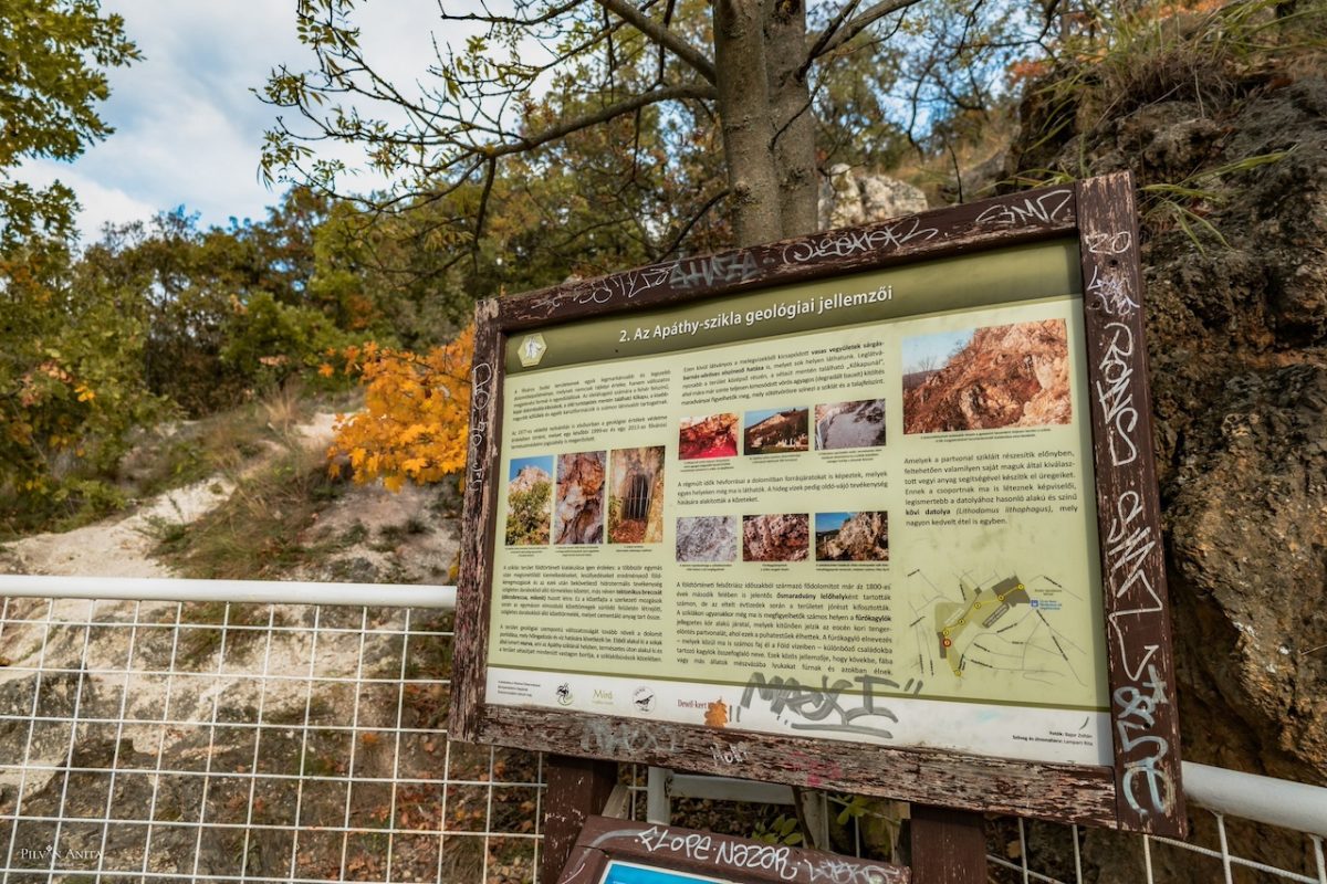 Apáthy-szikla - mesés őszi panoráma Budapest felett