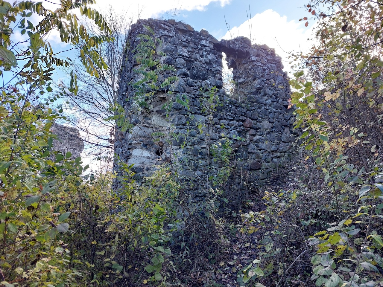 Múzeum, romkert, vár és víztározó - csodahelyek Pásztó környékén