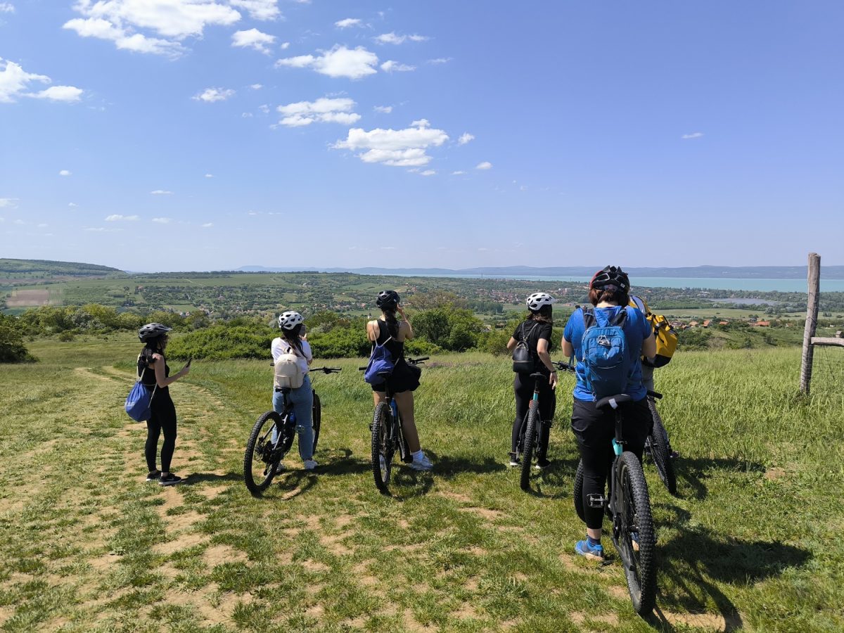 10 extrém és aktív program a Balatonnál