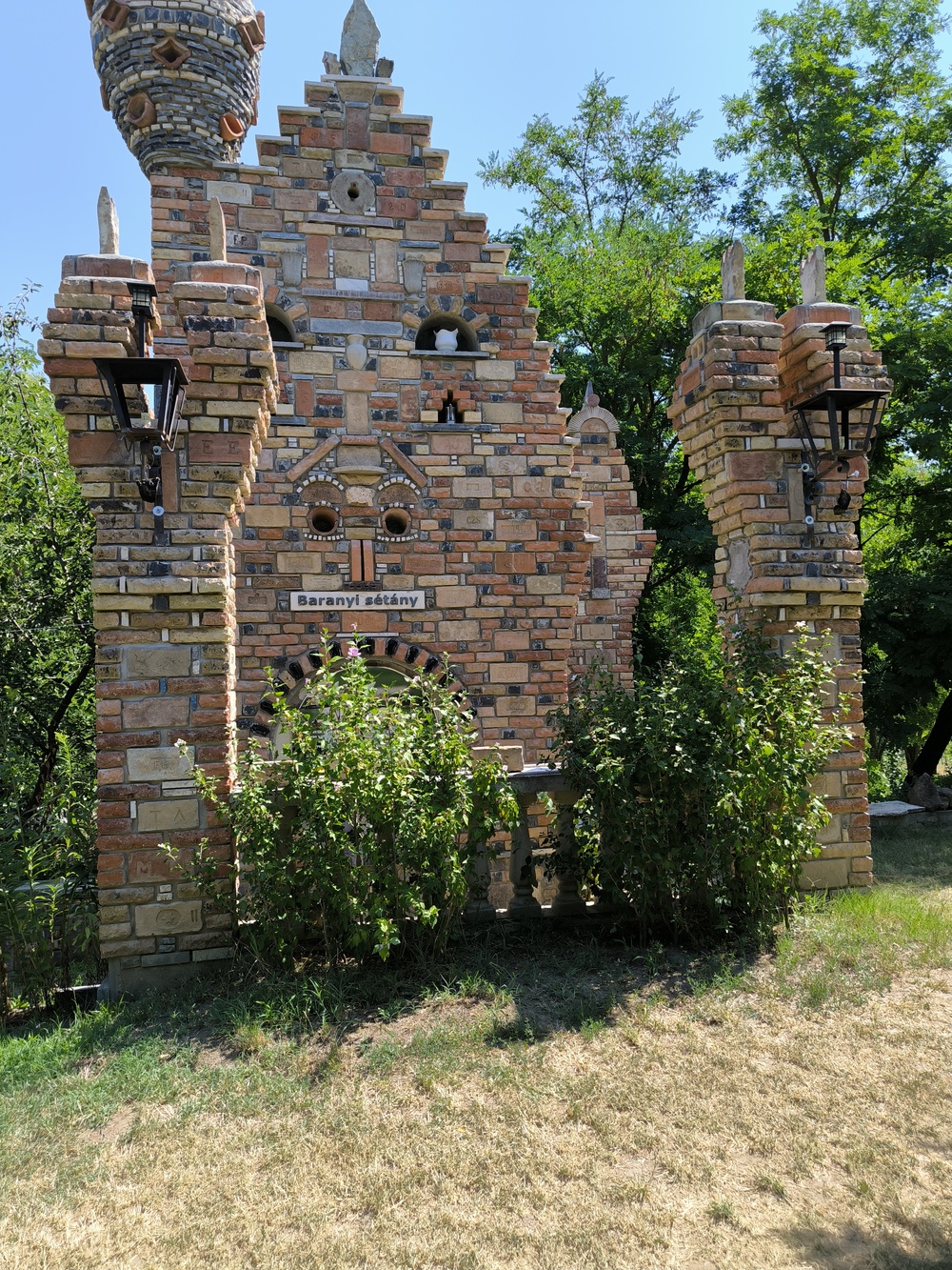 Bugaszegi Téglagaléria, Balatonboglár