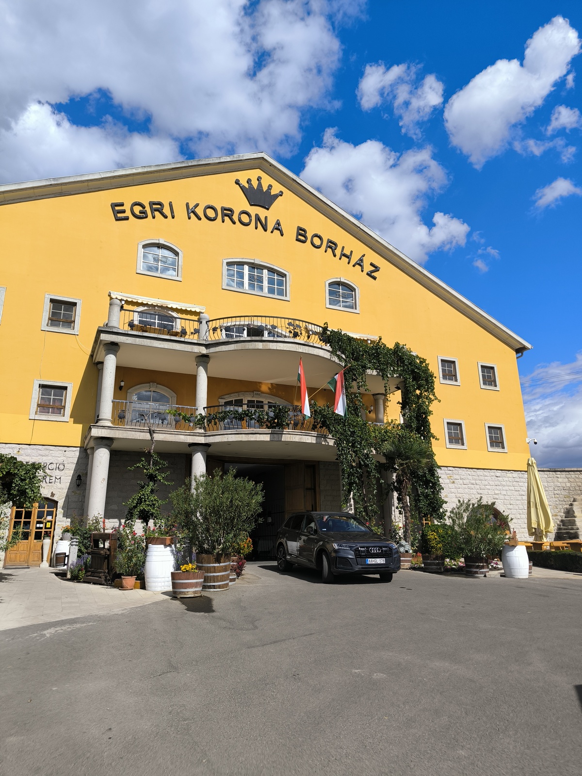 Sódomb, borok, barlanglakások és wellness – 7+1 program Egerszalók és Demjén környékén